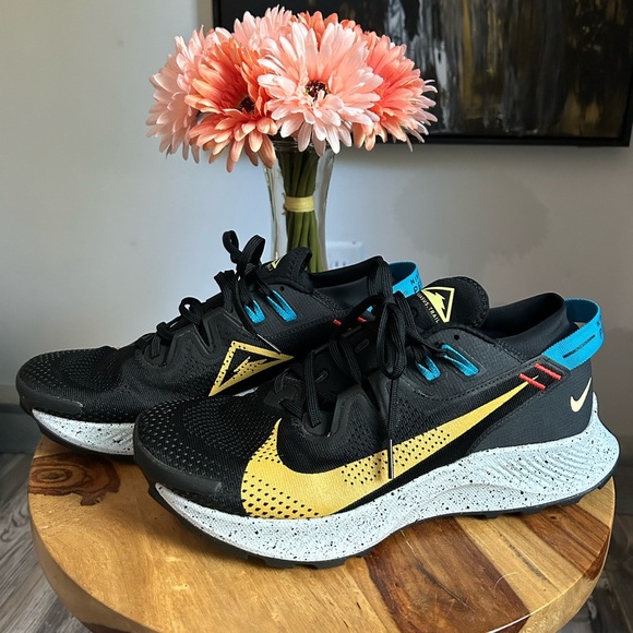 BRAND NEW!! Nike Pegasus Trail Running Shoes - Picture 3 of 5